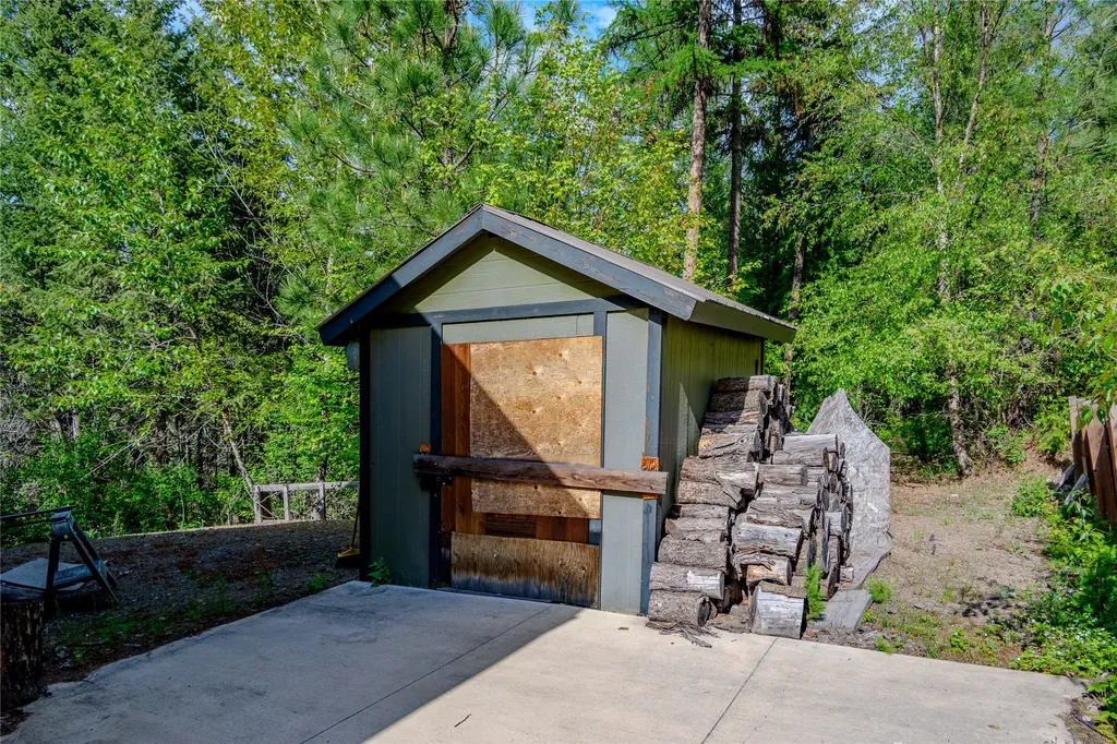 3414 Jennings Haul Road Libby MT 59923