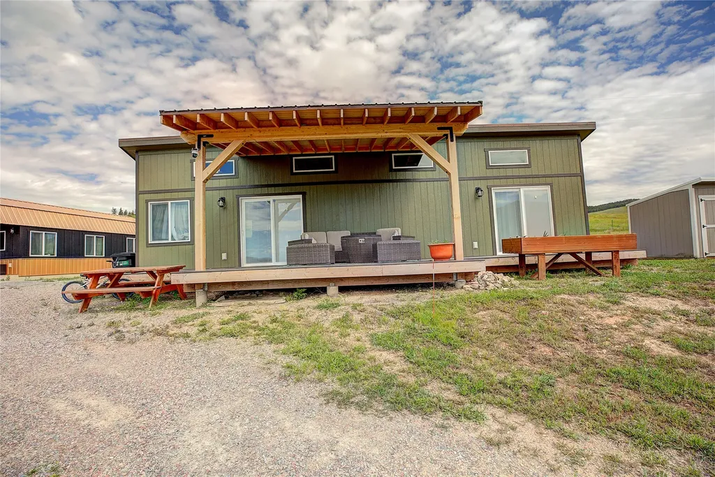 7000 Browns Meadow Road Niarada MT 59845