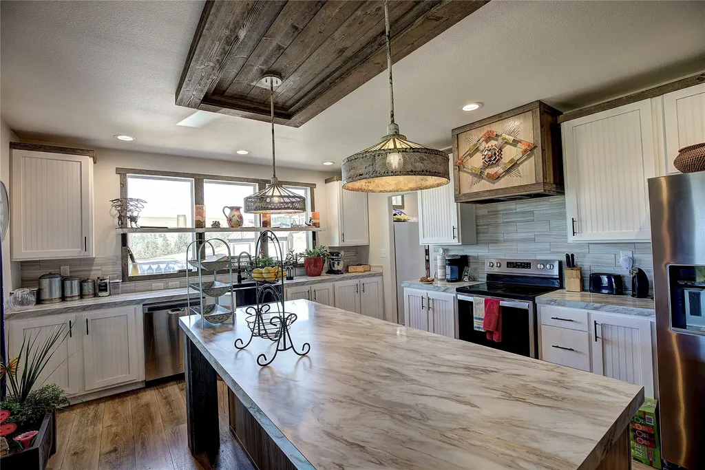 7000 Browns Meadow Road Niarada MT 59845