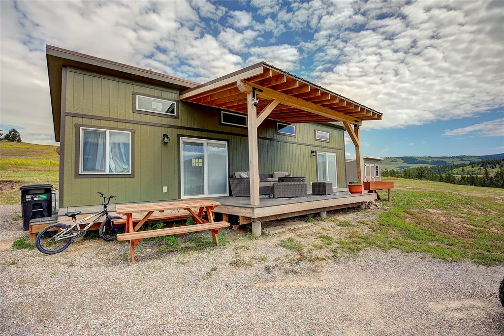 7000 Browns Meadow Road Niarada MT 59845