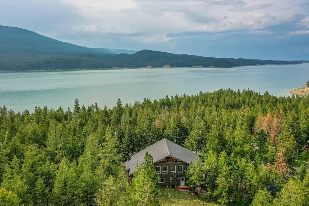 277 Ridge Loop Road Rexford MT 59930
