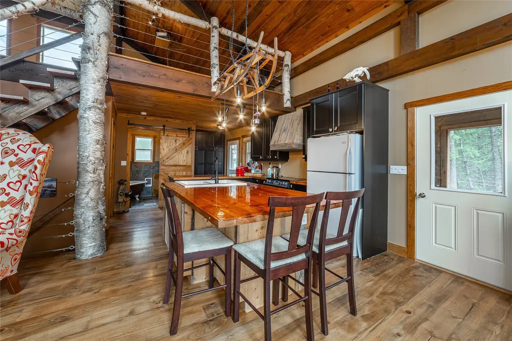 277 Ridge Loop Road Rexford MT 59930