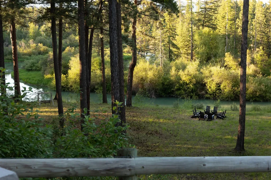 979 Hodgson Road Columbia Falls MT 59912