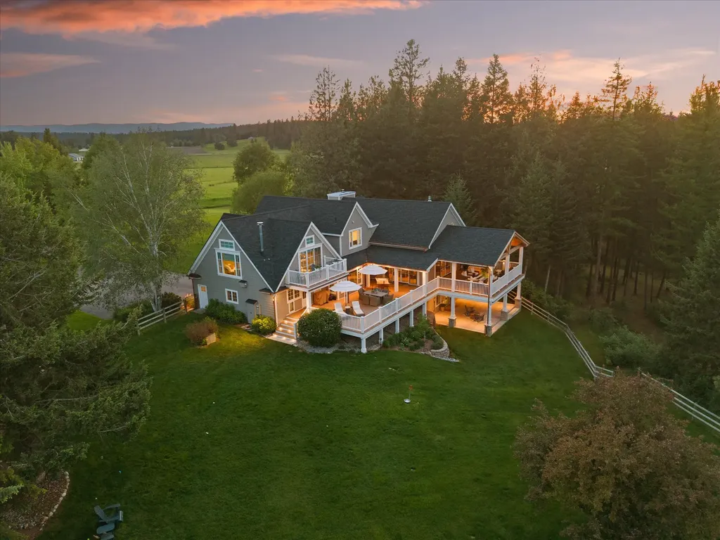 979 Hodgson Road Columbia Falls MT 59912