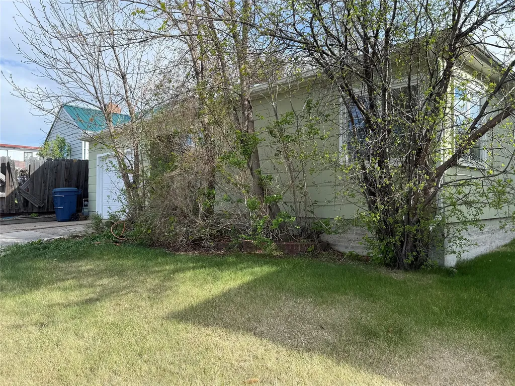 320 2nd Street S Shelby MT 59474