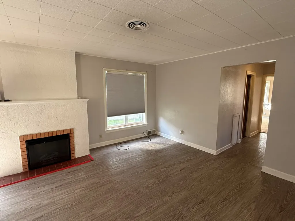 320 2nd Street S Shelby MT 59474
