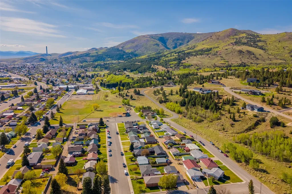 1814 Haggin Street Anaconda MT 59711