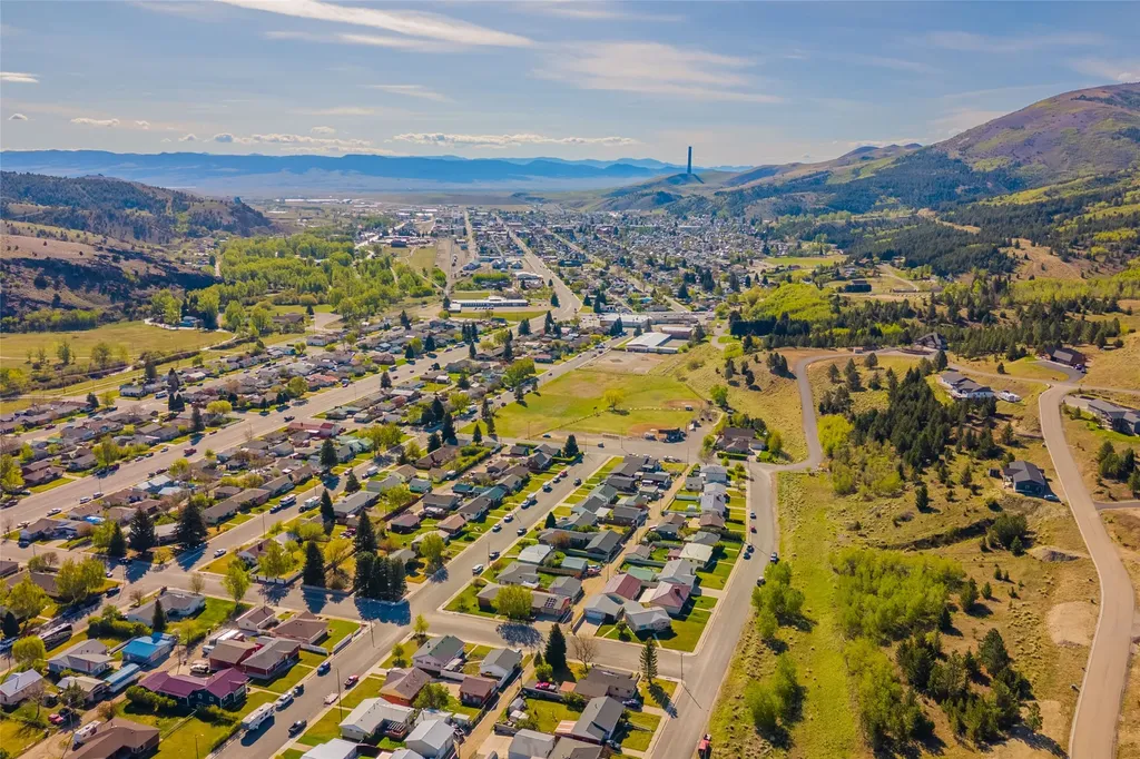 1814 Haggin Street Anaconda MT 59711