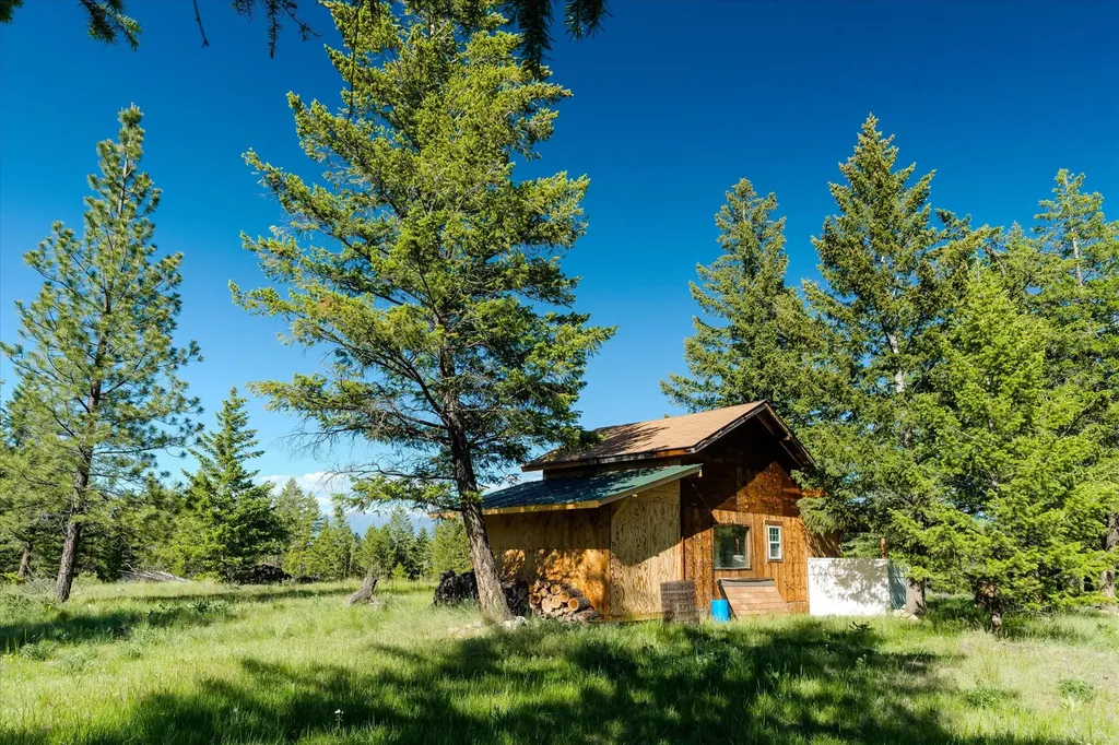 747 Grand View Drive Rexford MT 59930