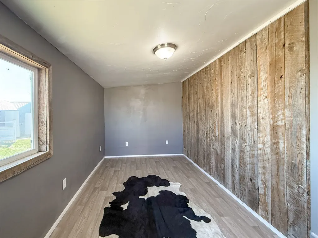 654 5th Avenue Ulm MT 59485