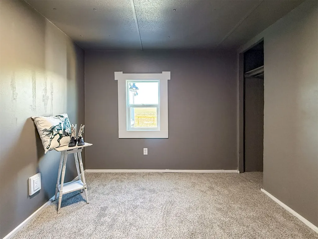 654 5th Avenue Ulm MT 59485