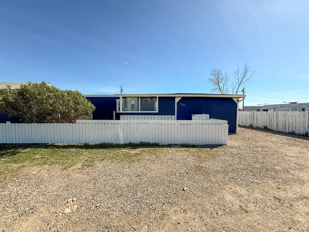 654 5th Avenue Ulm MT 59485