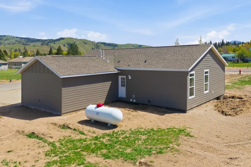 120 Nicholson Way Darby MT 59829