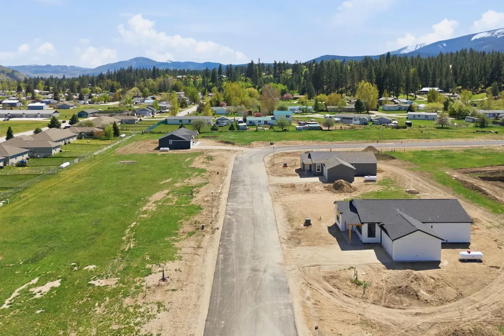 120 Nicholson Way Darby MT 59829