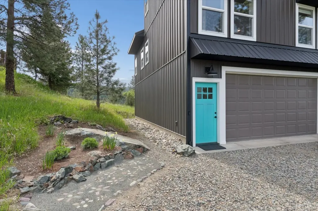 270 Eagles Nest Drive Rexford MT 59930