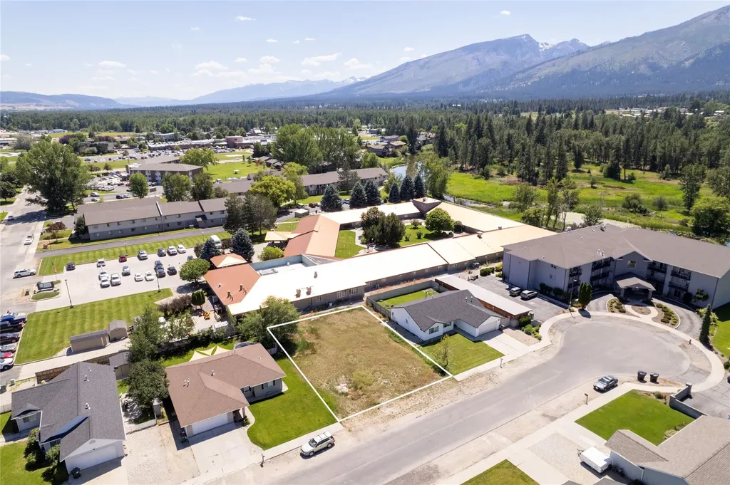 817 Running Creek Street Hamilton MT 59840