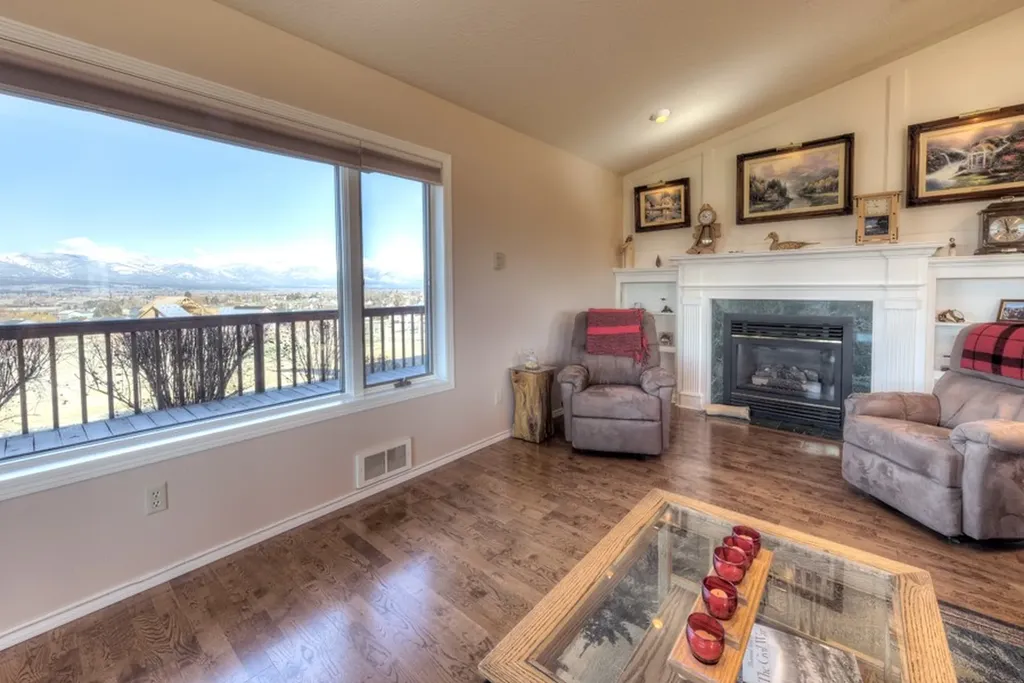 675 Warbler Lane Corvallis MT 59828