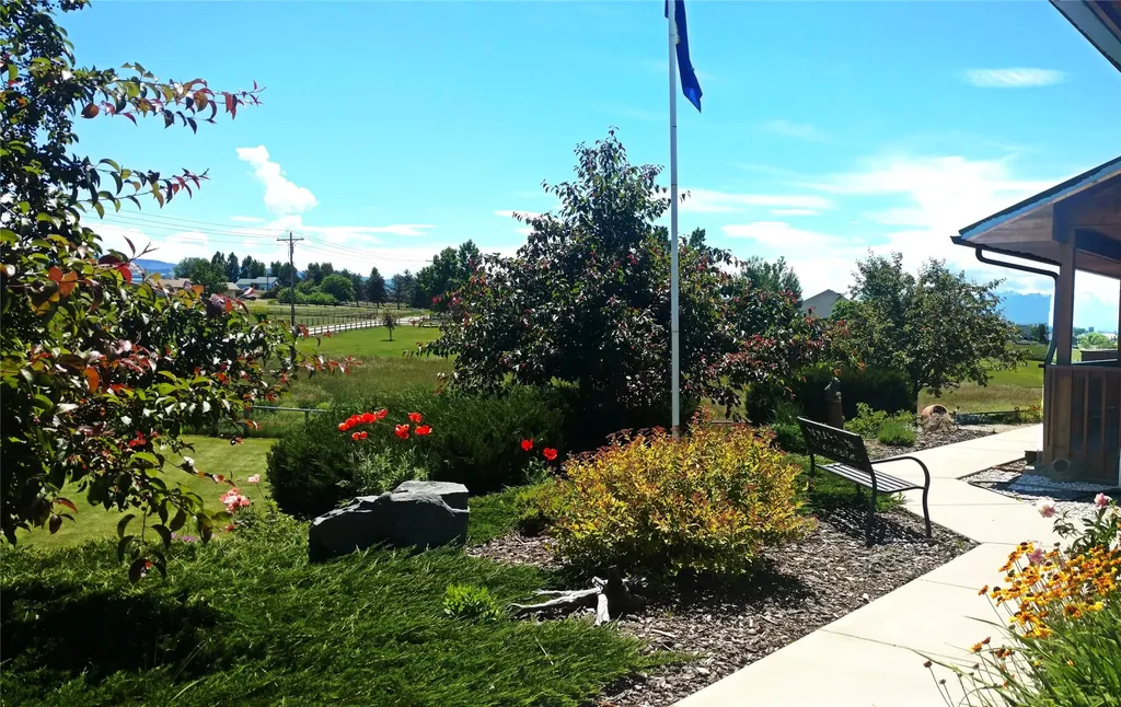 675 Warbler Lane Corvallis MT 59828