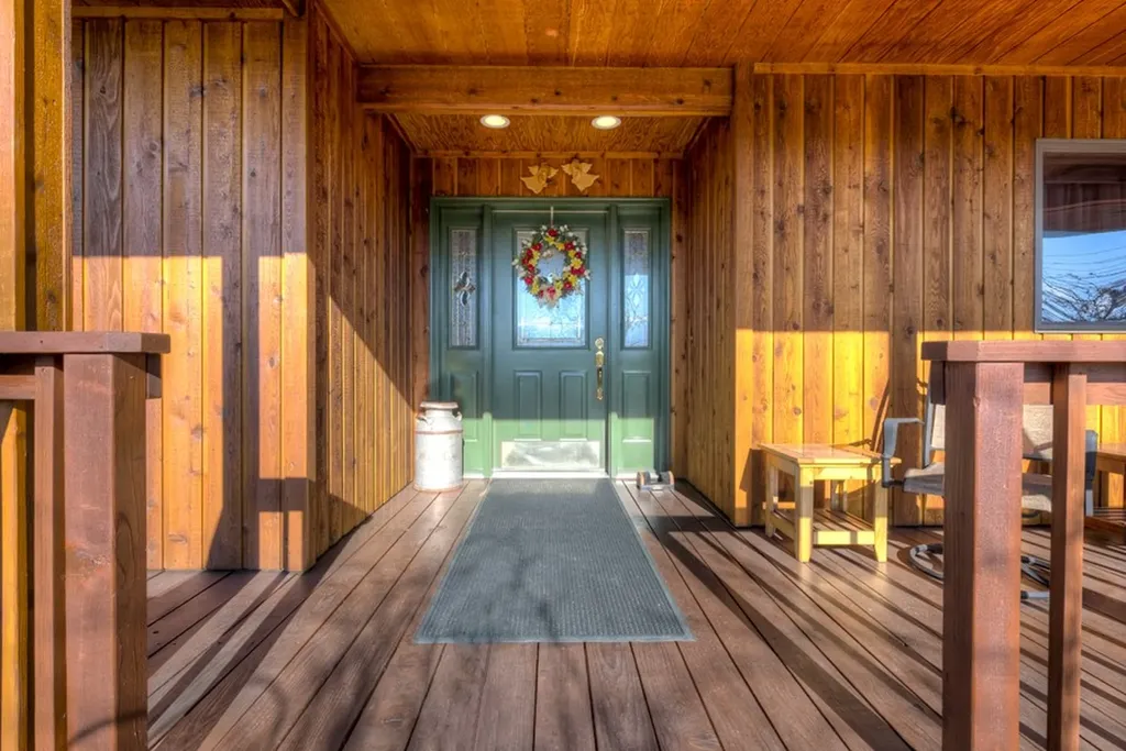675 Warbler Lane Corvallis MT 59828