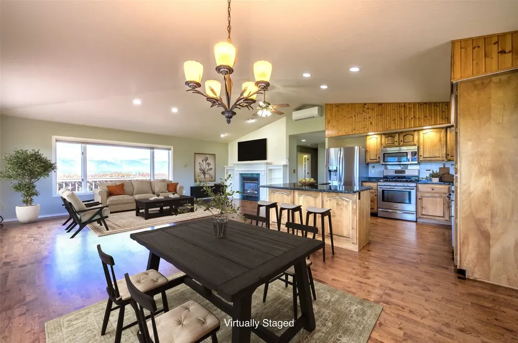 675 Warbler Lane Corvallis MT 59828