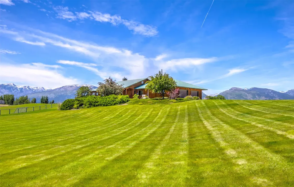 675 Warbler Lane Corvallis MT 59828