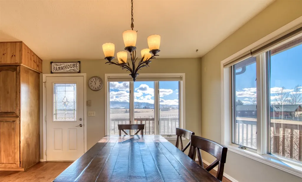 675 Warbler Lane Corvallis MT 59828