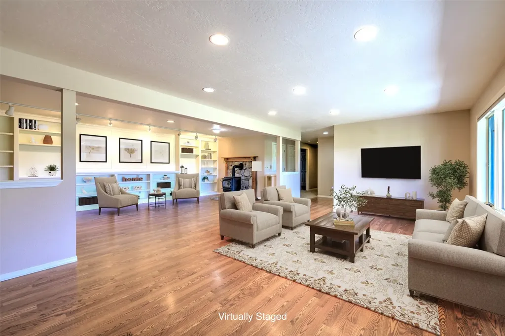 675 Warbler Lane Corvallis MT 59828