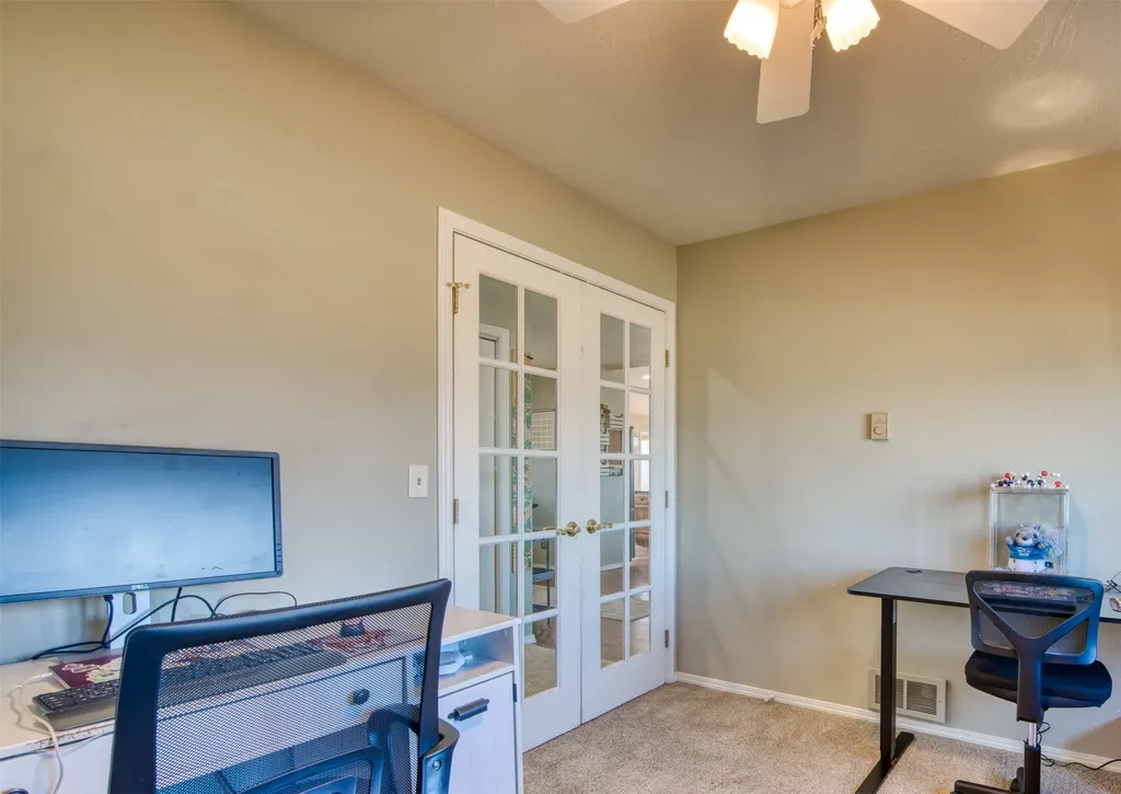 675 Warbler Lane Corvallis MT 59828