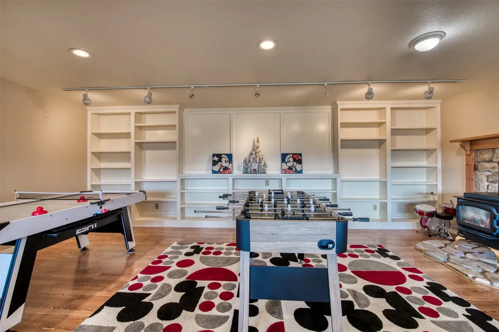 675 Warbler Lane Corvallis MT 59828