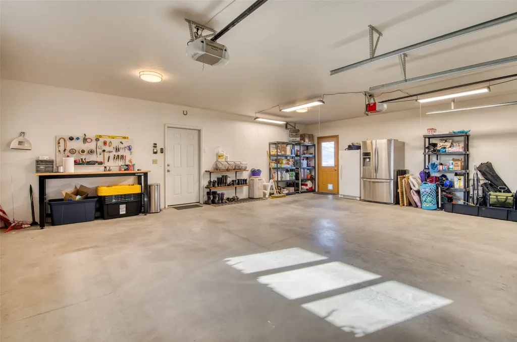 675 Warbler Lane Corvallis MT 59828