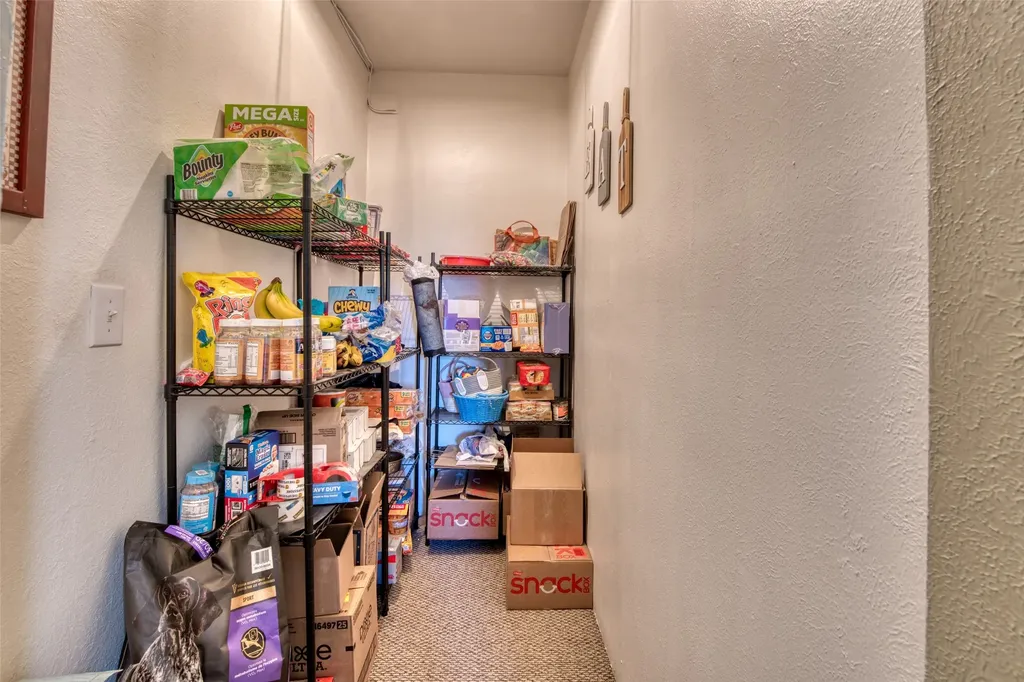675 Warbler Lane Corvallis MT 59828