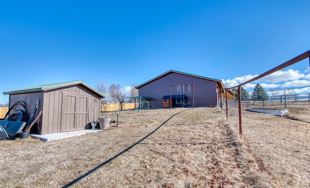 675 Warbler Lane Corvallis MT 59828