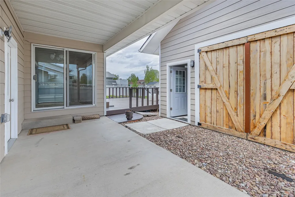 325 33rd Avenue NE Great Falls MT 59404