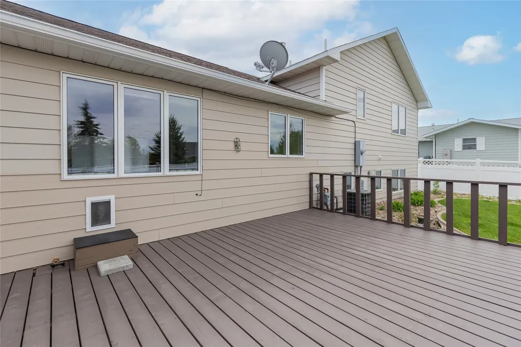 325 33rd Avenue NE Great Falls MT 59404