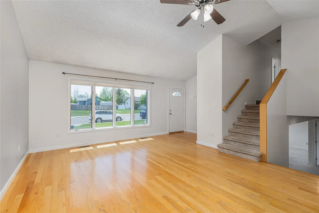 325 33rd Avenue NE Great Falls MT 59404