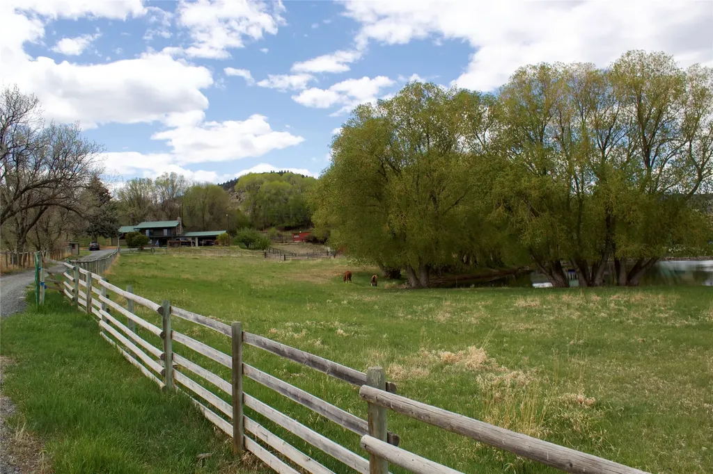 Whitehall MT 59759