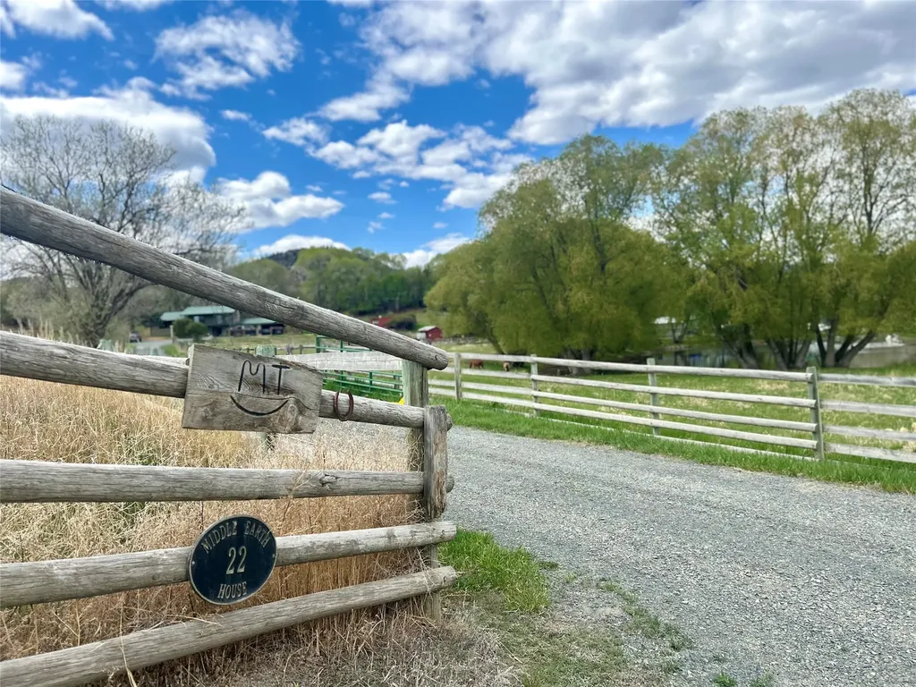 Whitehall MT 59759