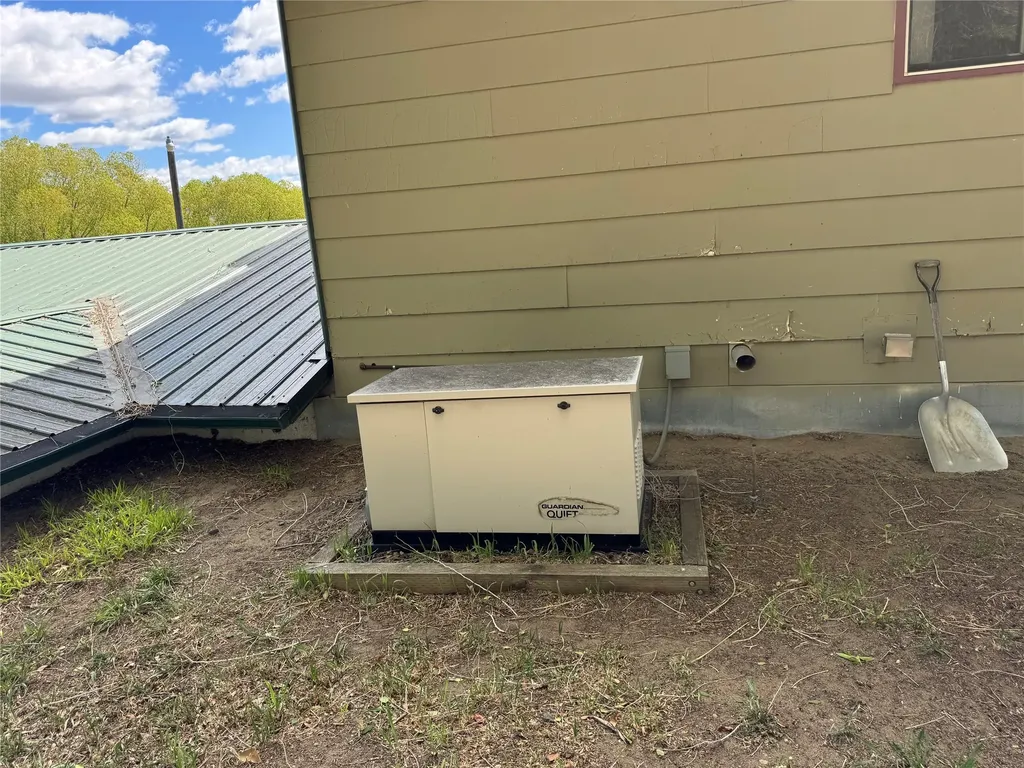 Whitehall MT 59759