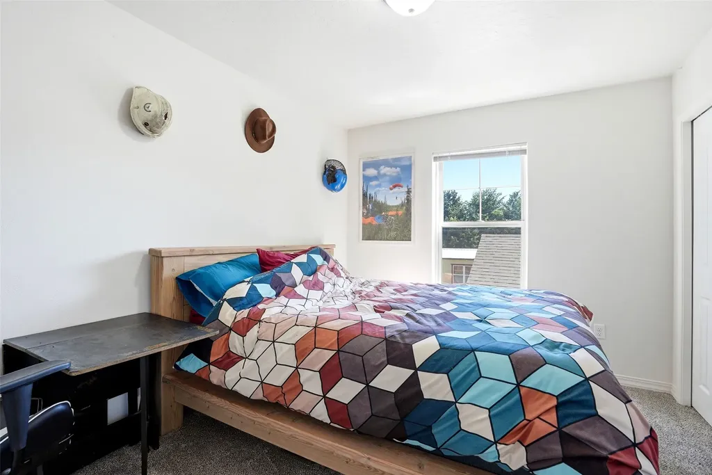 2406 Dixon Avenue Missoula MT 59801