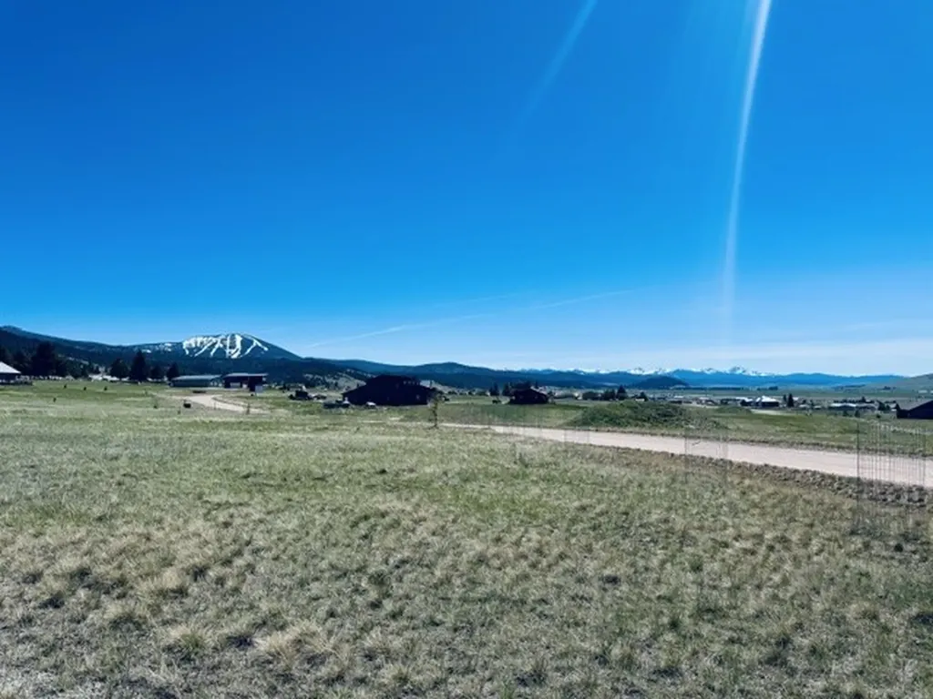 Whiskey Flats Stevie Lane/s. Sunbear Drive Philipsburg MT 59858