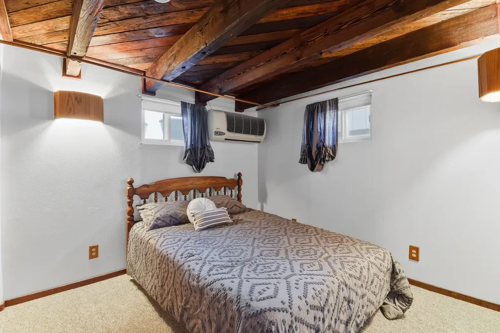1027 3rd Avenue SW Great Falls MT 59404