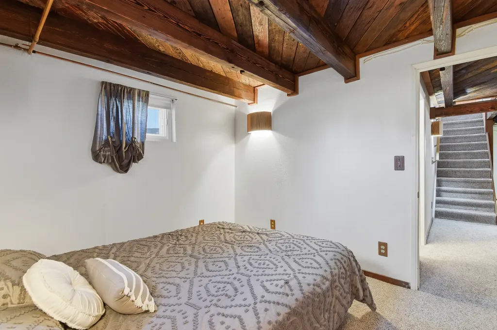 1027 3rd Avenue SW Great Falls MT 59404