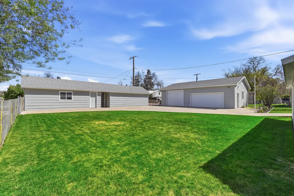 1027 3rd Avenue SW Great Falls MT 59404
