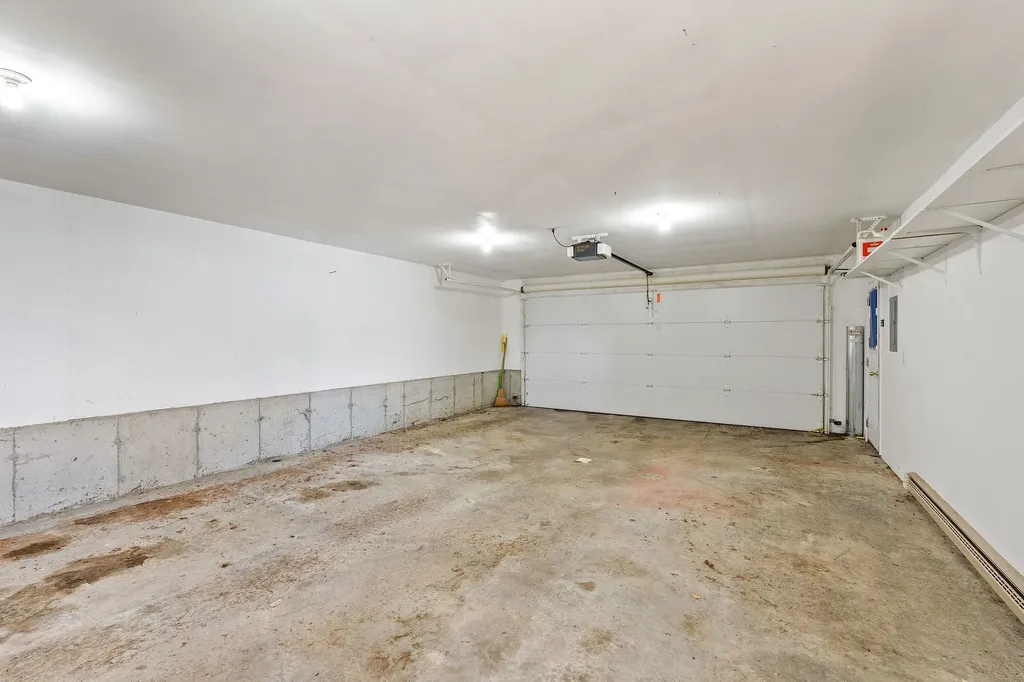 38595 Tan A Bryn Road Rollins MT 59931