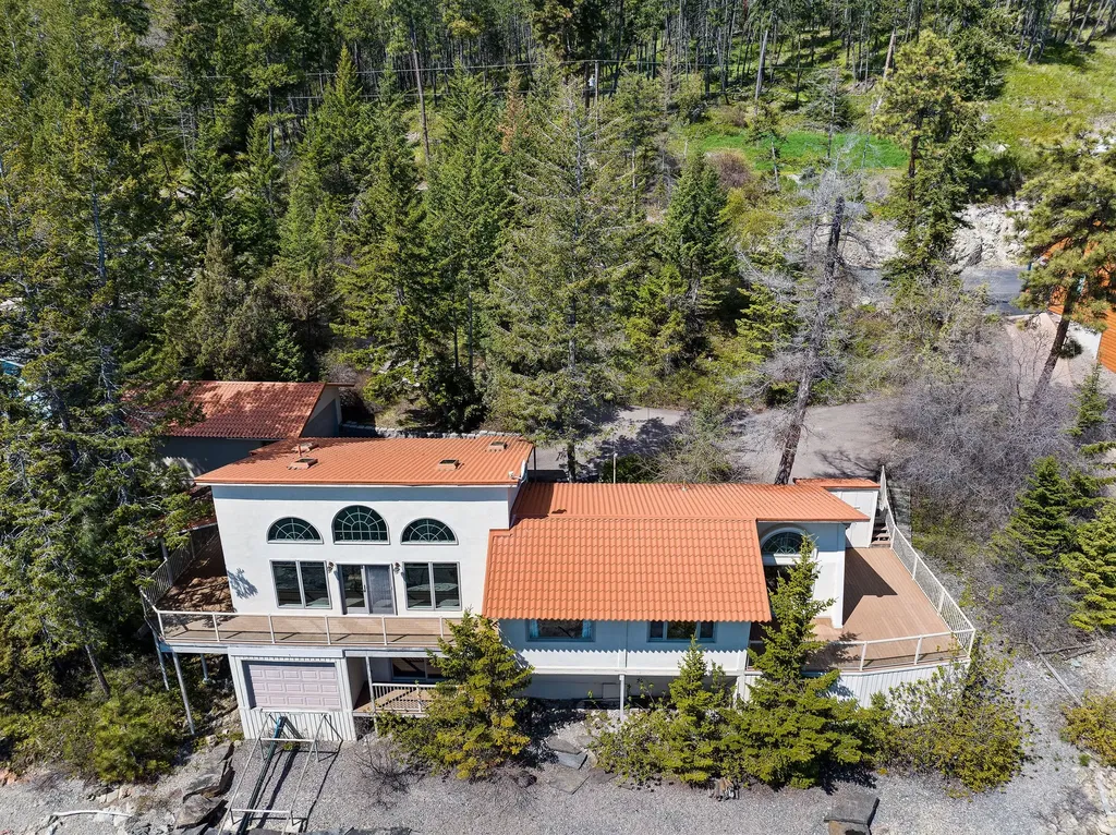 38595 Tan A Bryn Road Rollins MT 59931