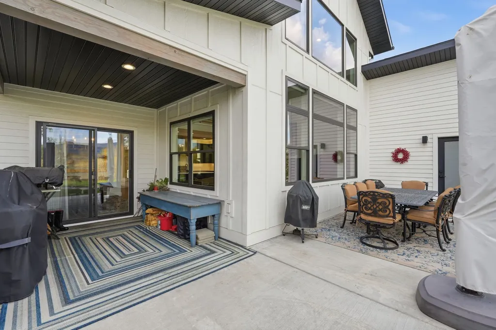 1976 Vaquero Parkway Bozeman MT 59718