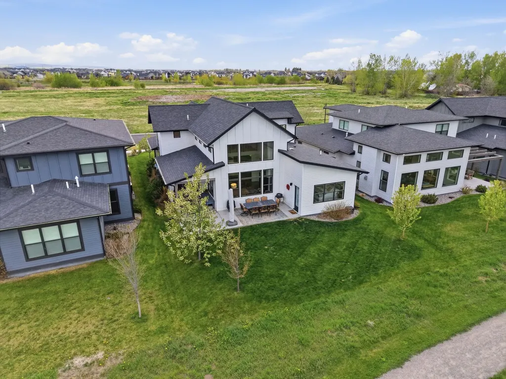 1976 Vaquero Parkway Bozeman MT 59718