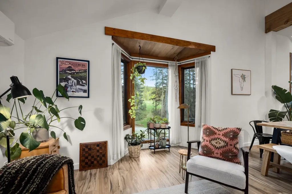 390 Beaver Lake Road Whitefish MT 59937