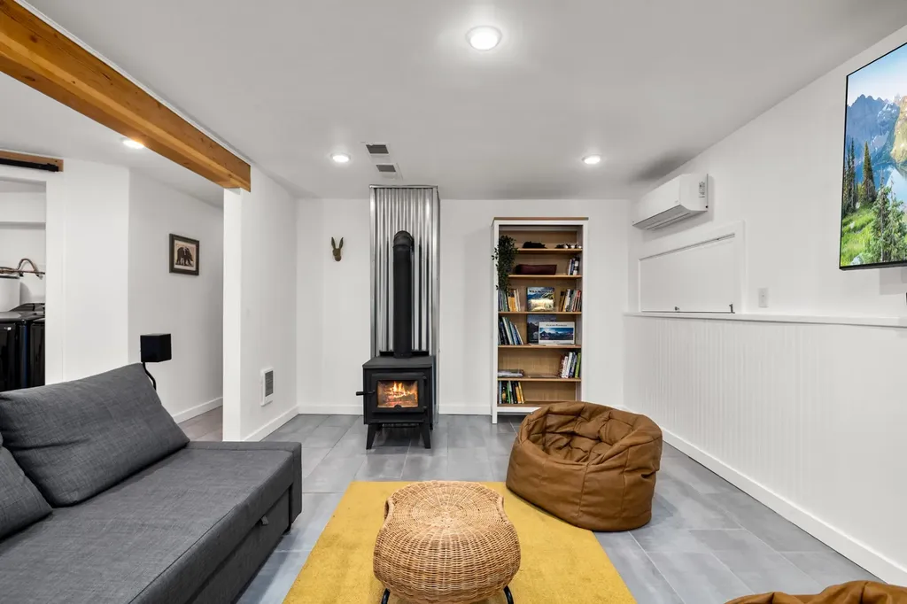 390 Beaver Lake Road Whitefish MT 59937