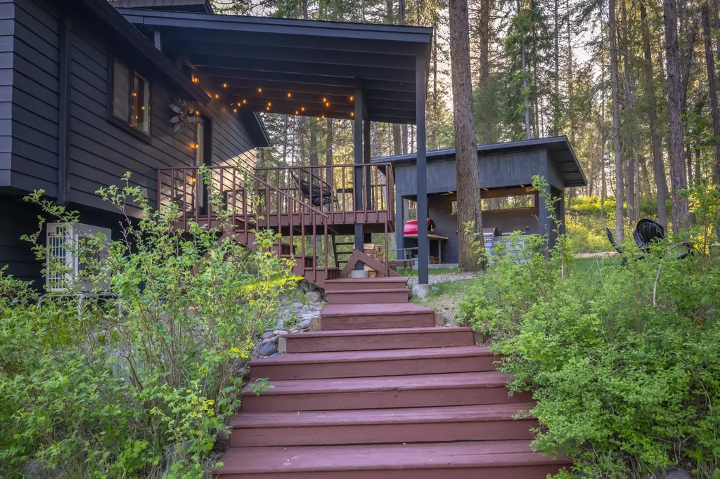 390 Beaver Lake Road Whitefish MT 59937